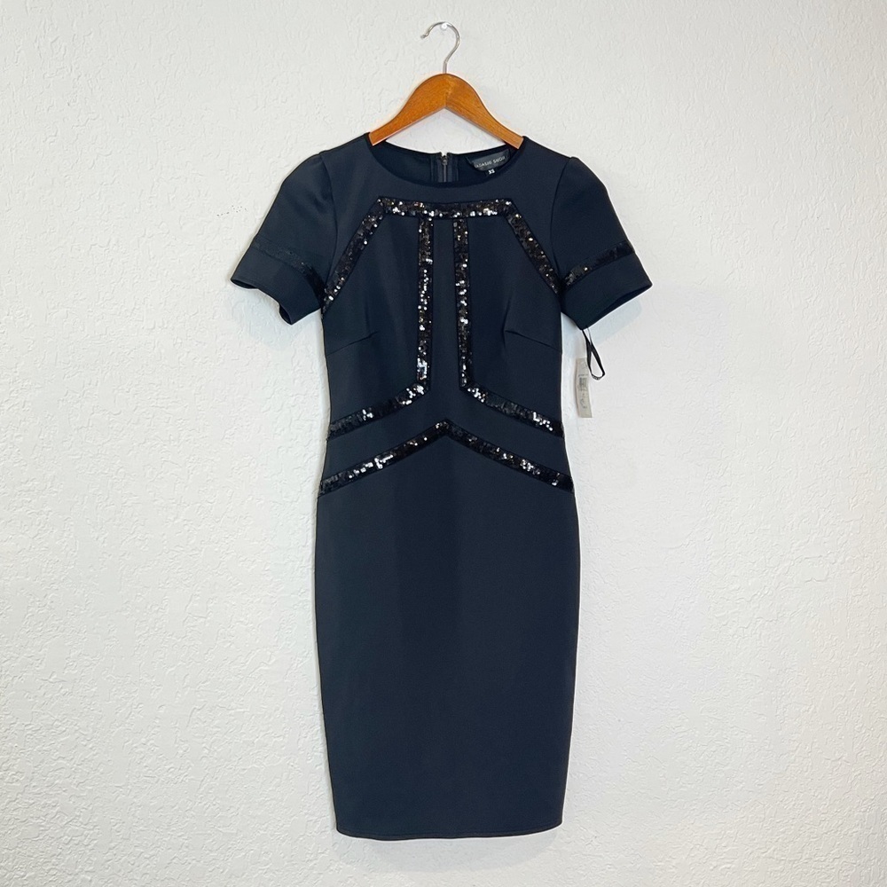 TADASHI SHOJI Black Stretch Short Sleeve Sheath Dress - Picture 2 of 9